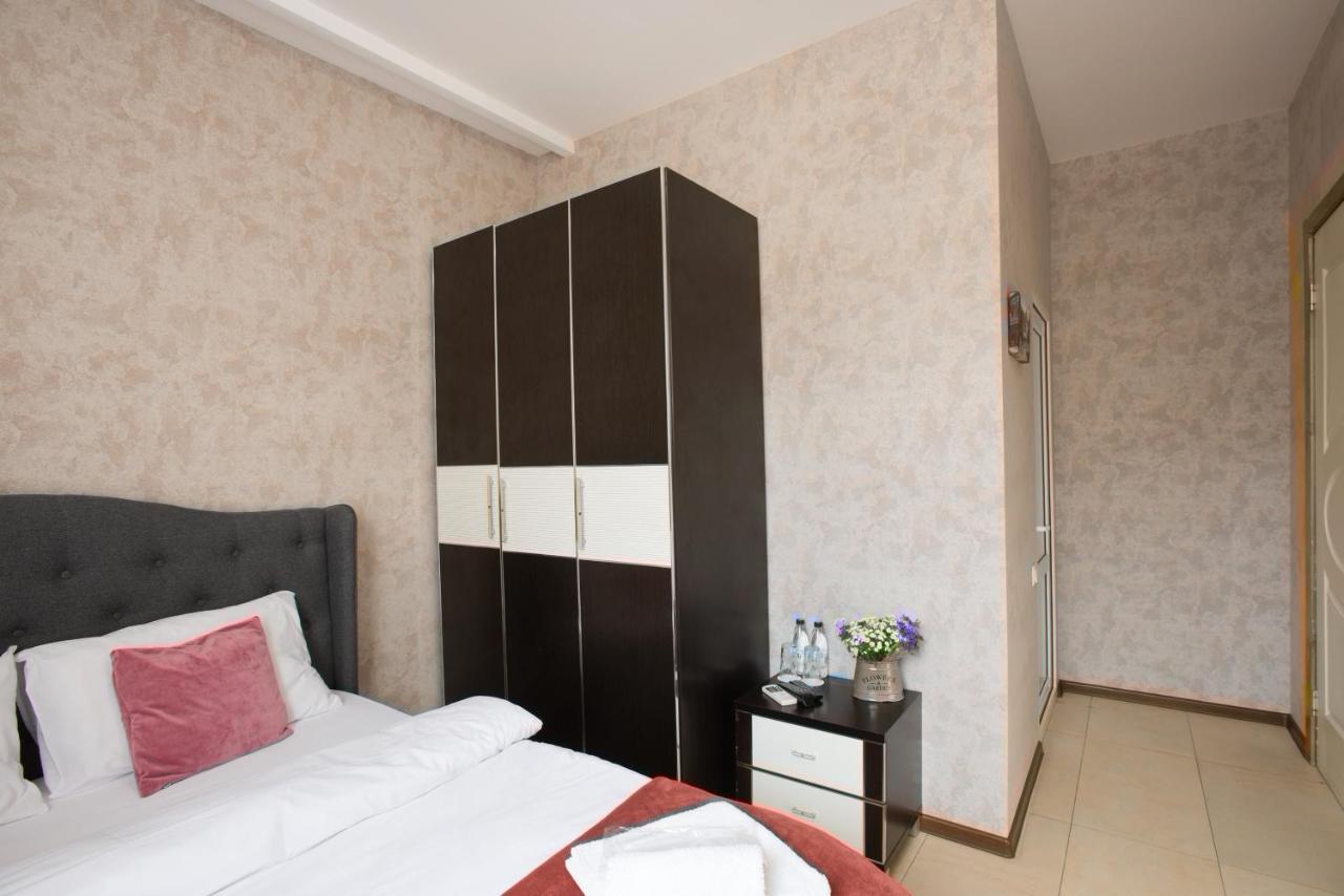 Accent Hotel 第比利斯 外观 照片